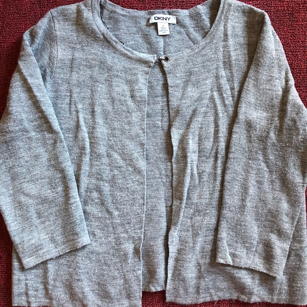 Gray Top
